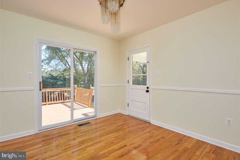 11504 Keystone Avenue Clinton, MD 20735 - Photo 6 of 33 Dining Room