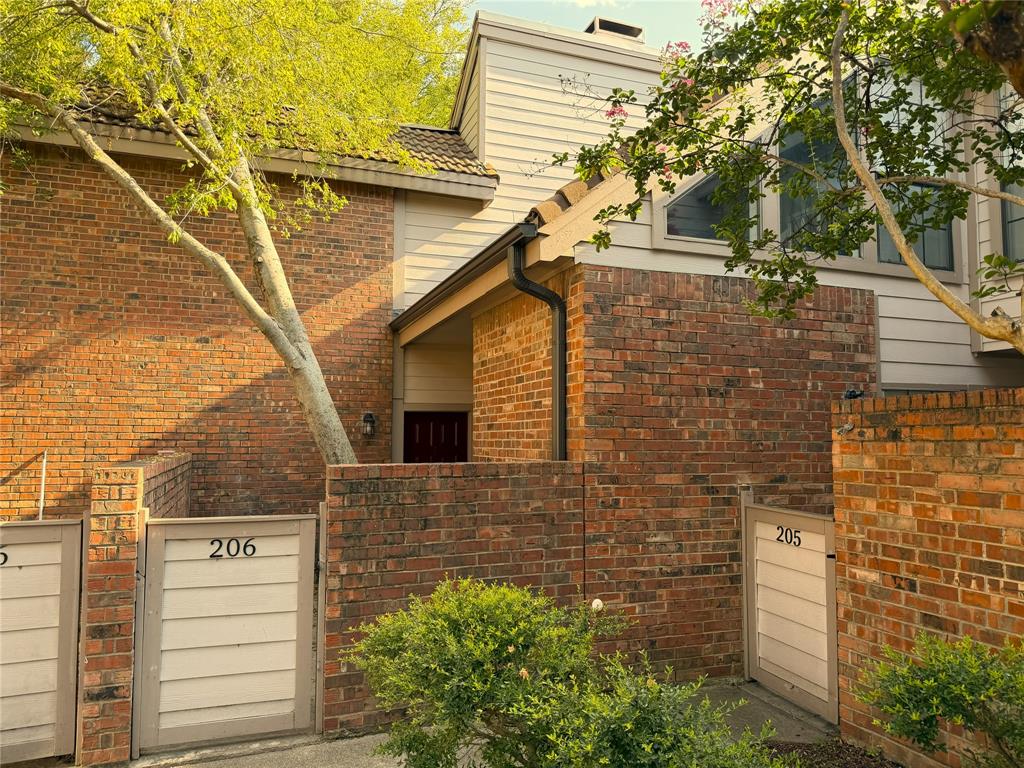18240 Midway Road, Unit 206 Dallas, TX 75287 - Photo 1 of 16 Gallery Image 1
