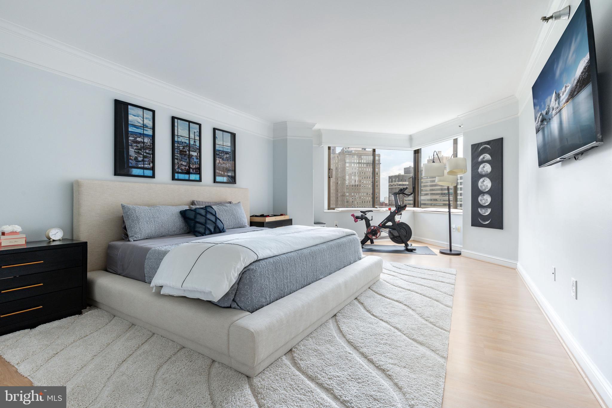 202 West Rittenhouse Square, Unit 1108 Philadelphia, PA 19103 - Photo 26 of 42