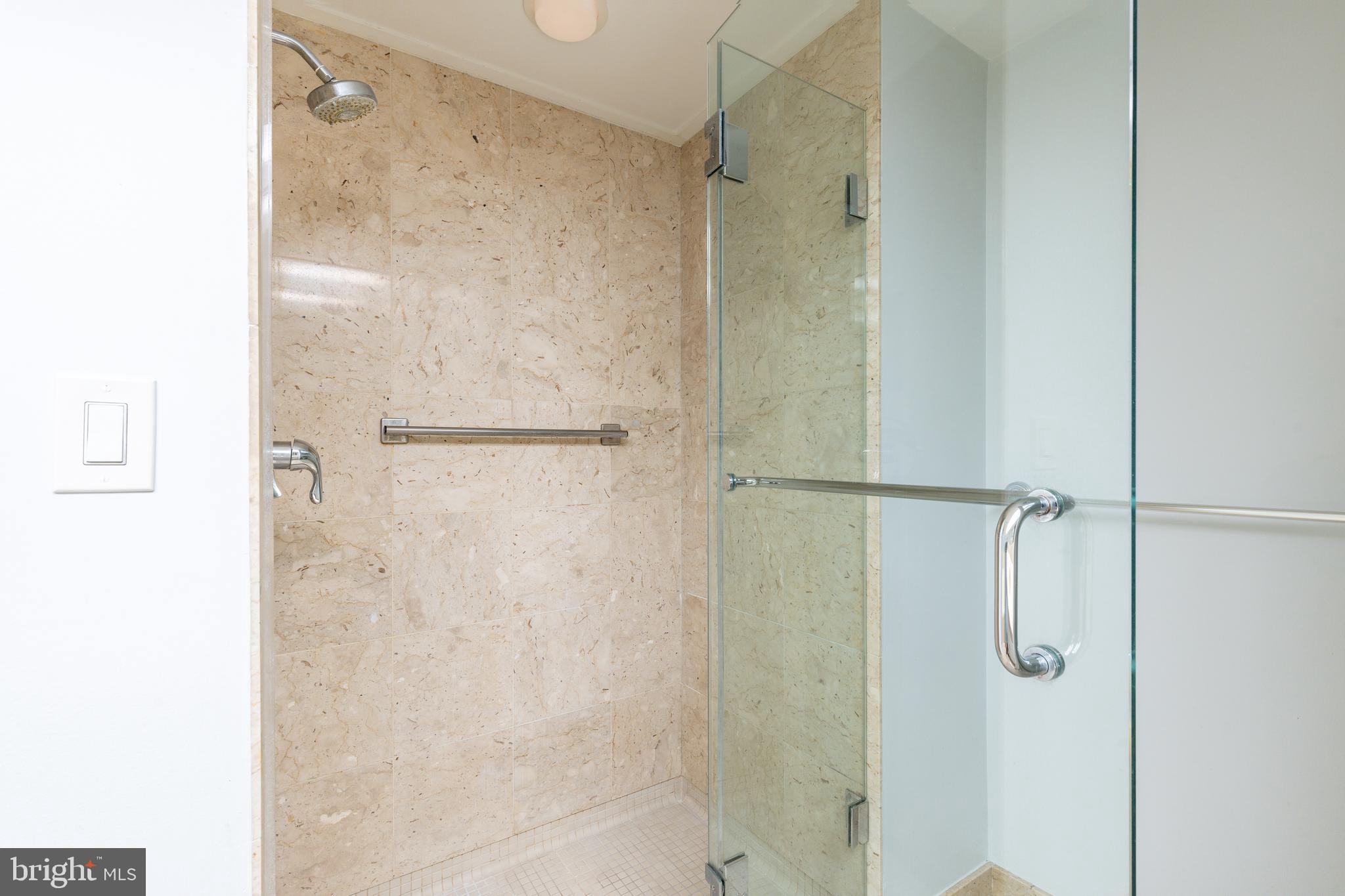 202 West Rittenhouse Square, Unit 1108 Philadelphia, PA 19103 - Photo 32 of 42