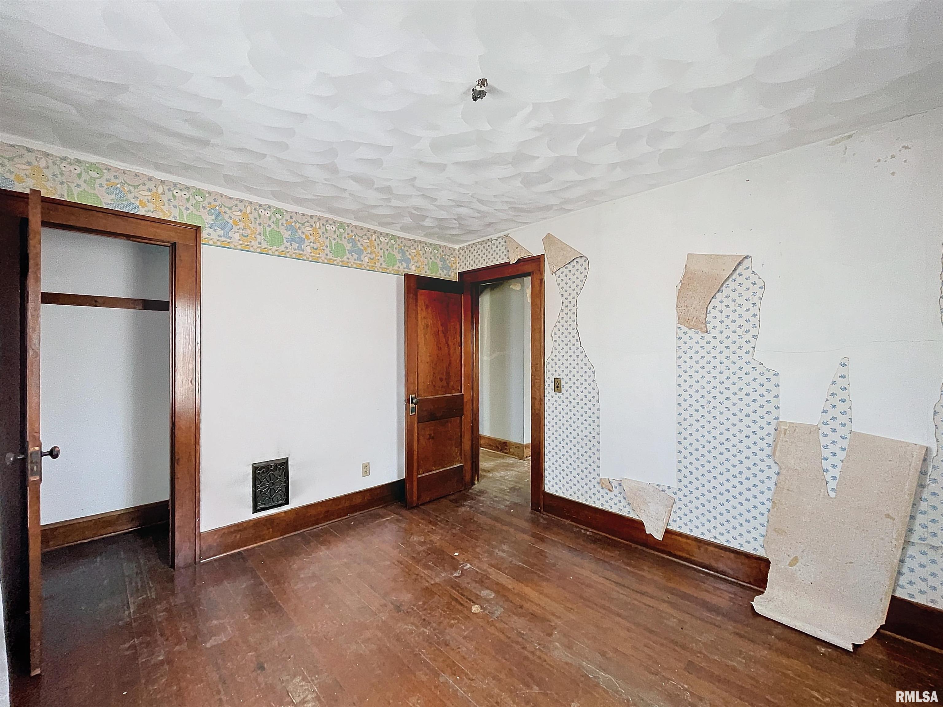 26054 Weber Road Geneseo, IL 61254 - Photo 21 of 49 Gallery Image 21