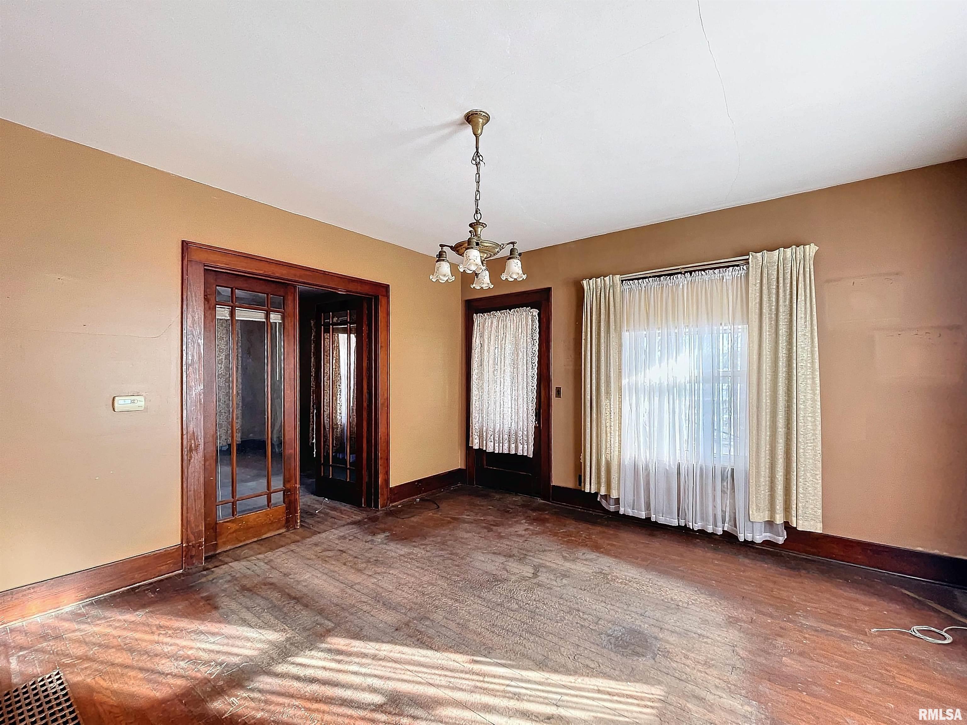 26054 Weber Road Geneseo, IL 61254 - Photo 5 of 49 Gallery Image 5