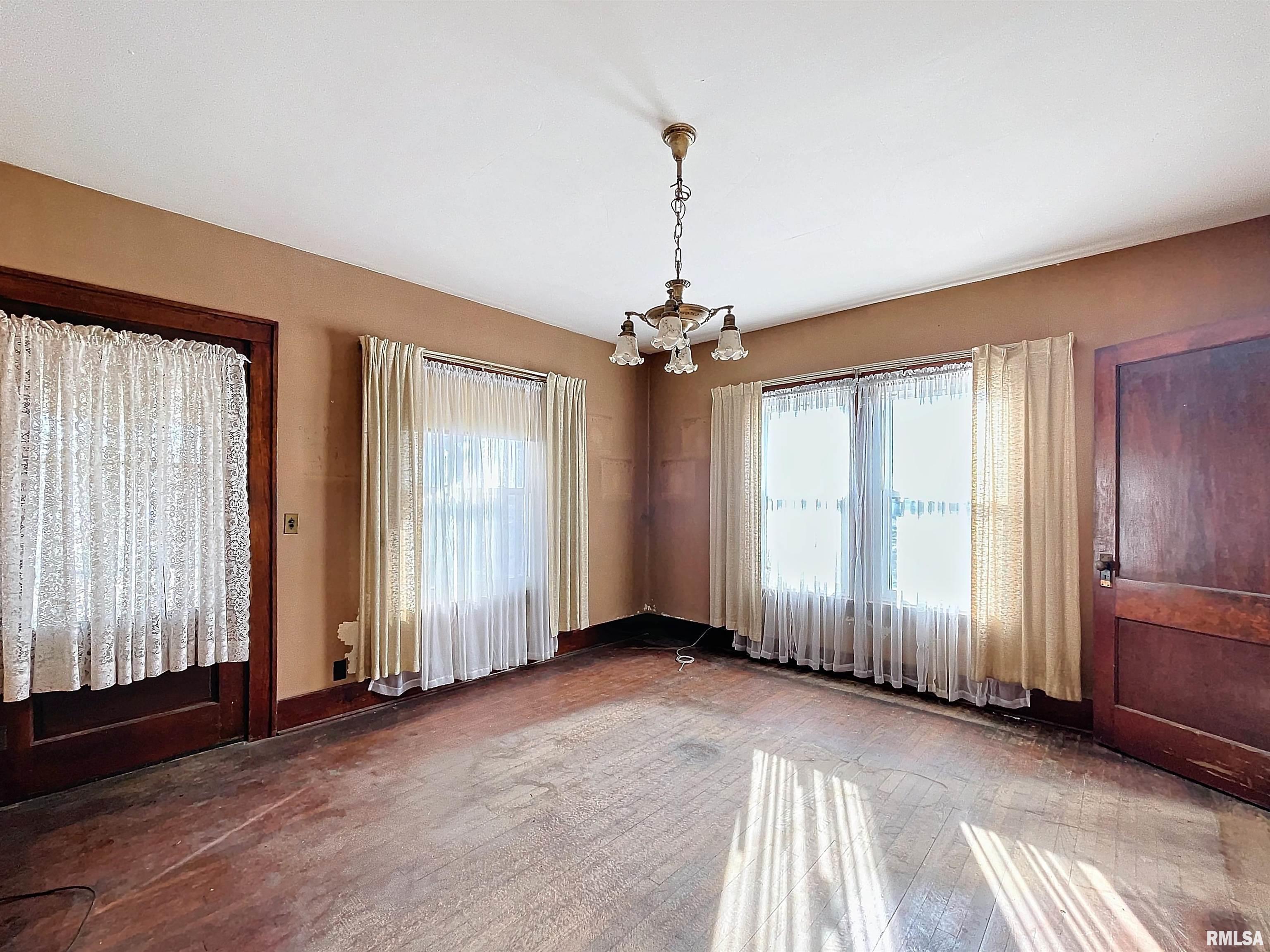 26054 Weber Road Geneseo, IL 61254 - Photo 8 of 49 Gallery Image 8
