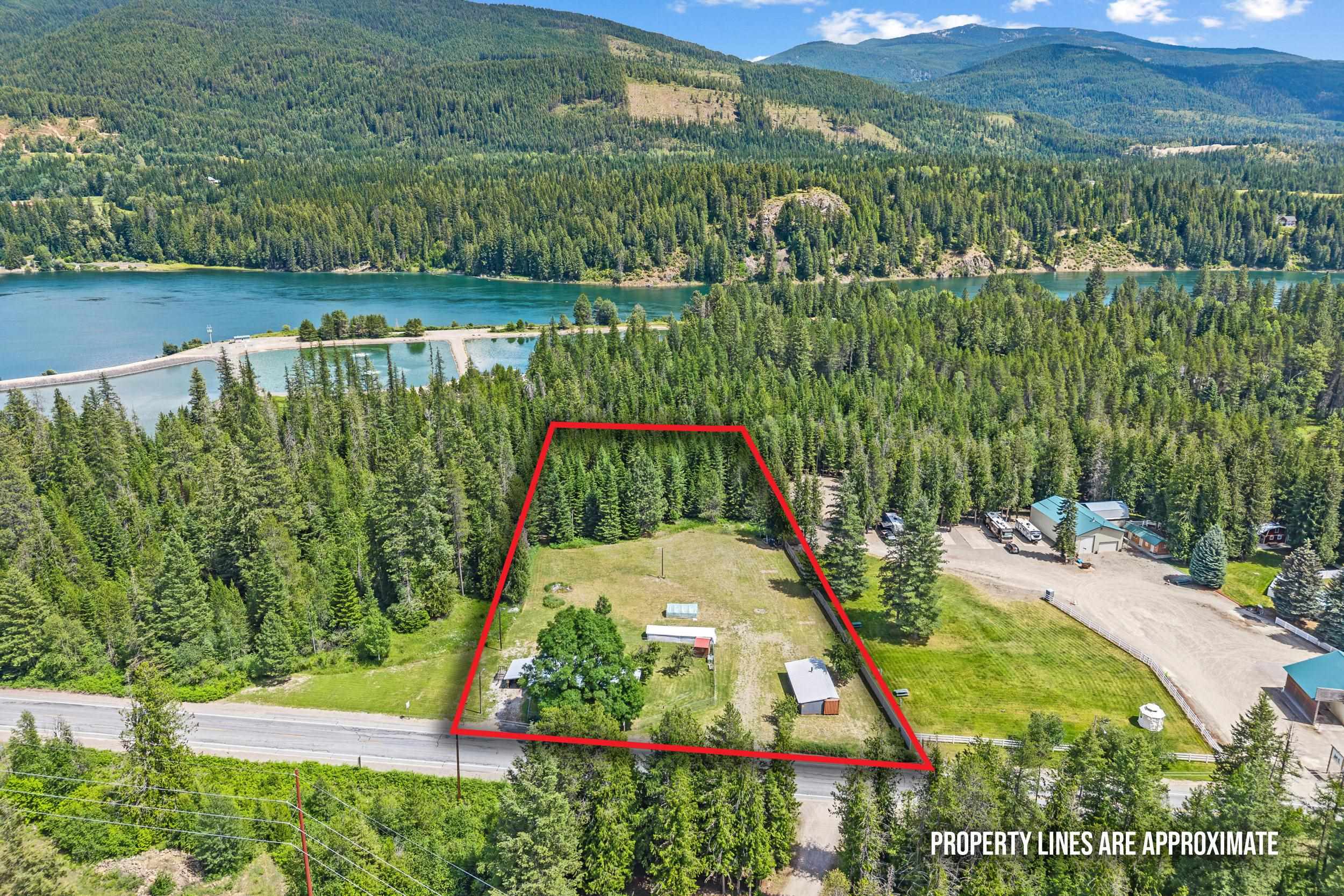 4512 Highway 31 Ione, WA 99139 - Photo 28 of 35