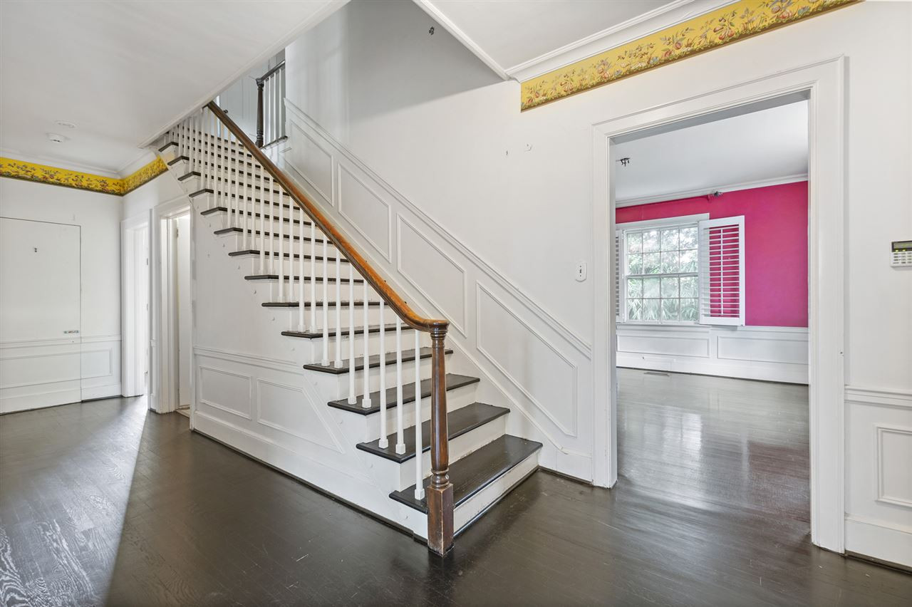 2331 Byrd Street Raleigh, NC 27608 - Photo 3 of 30 Photo 3