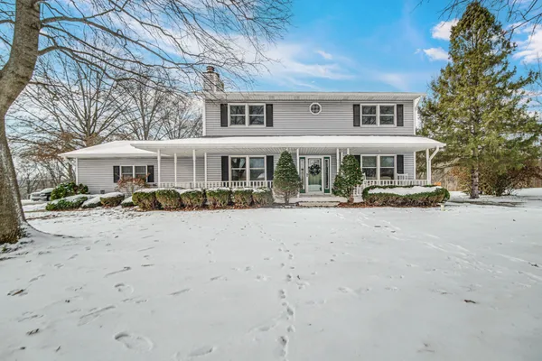 $489,900 | 130 Wheatridge Road, Valparaiso, IN 46385
