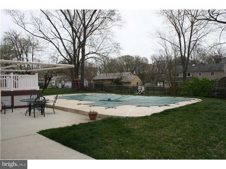 225 Tilford Road Somerdale, NJ 08083 - Photo 5 of 8 Pool