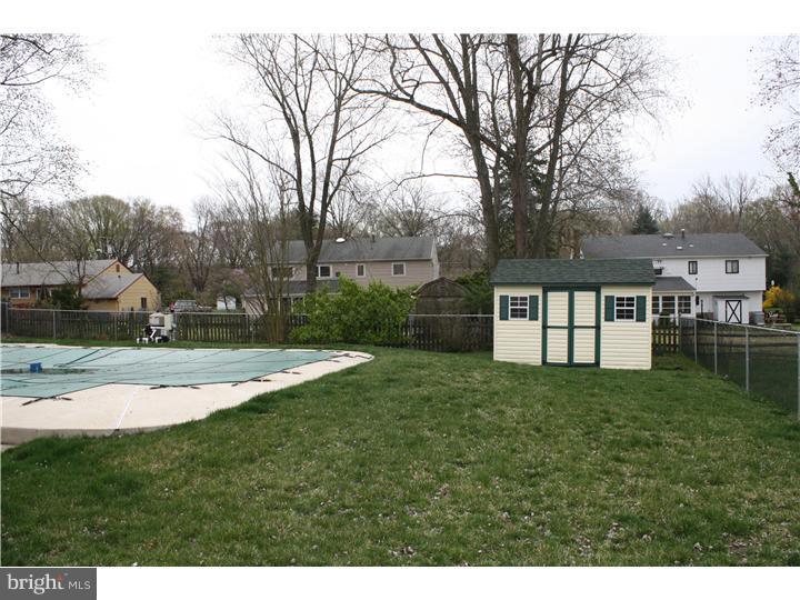 225 Tilford Road Somerdale, NJ 08083 - Photo 8 of 8 Storage Shed