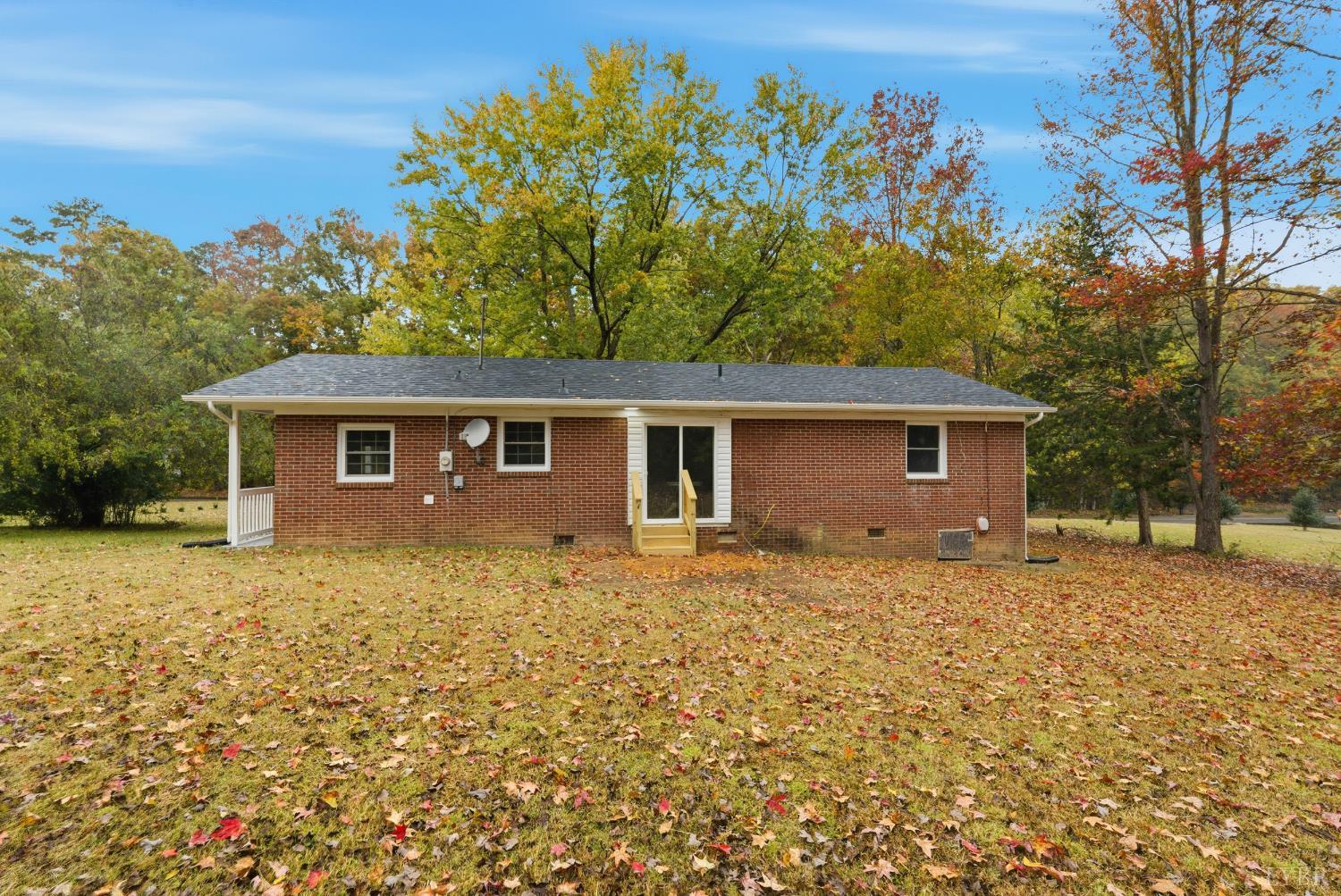 1077 Ringgold Road Ringgold, VA 24586 - Photo 35 of 35 front view of a house with a yard