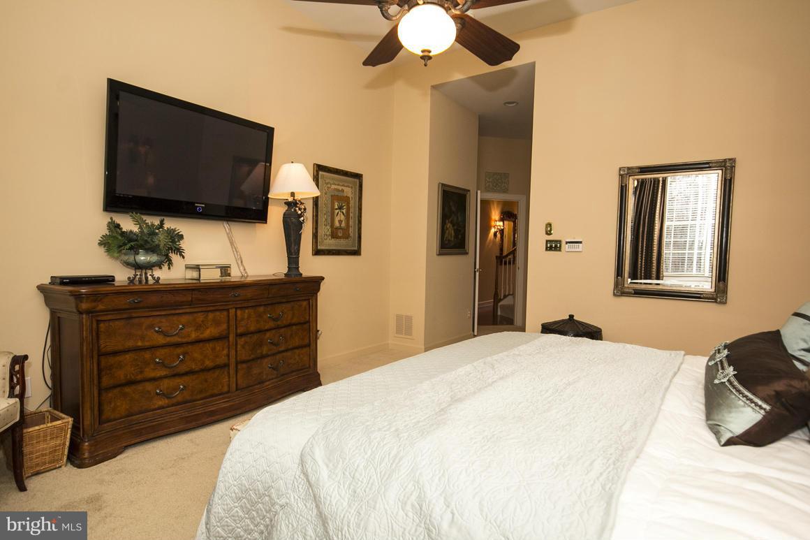 4304 Pearlberry Road Pikesville, MD 21208 - Photo 15 of 30 Master Bedroom w/ ceiling fan