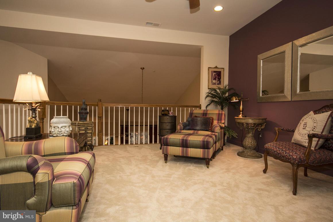 4304 Pearlberry Road Pikesville, MD 21208 - Photo 17 of 30 Large Loft Area
