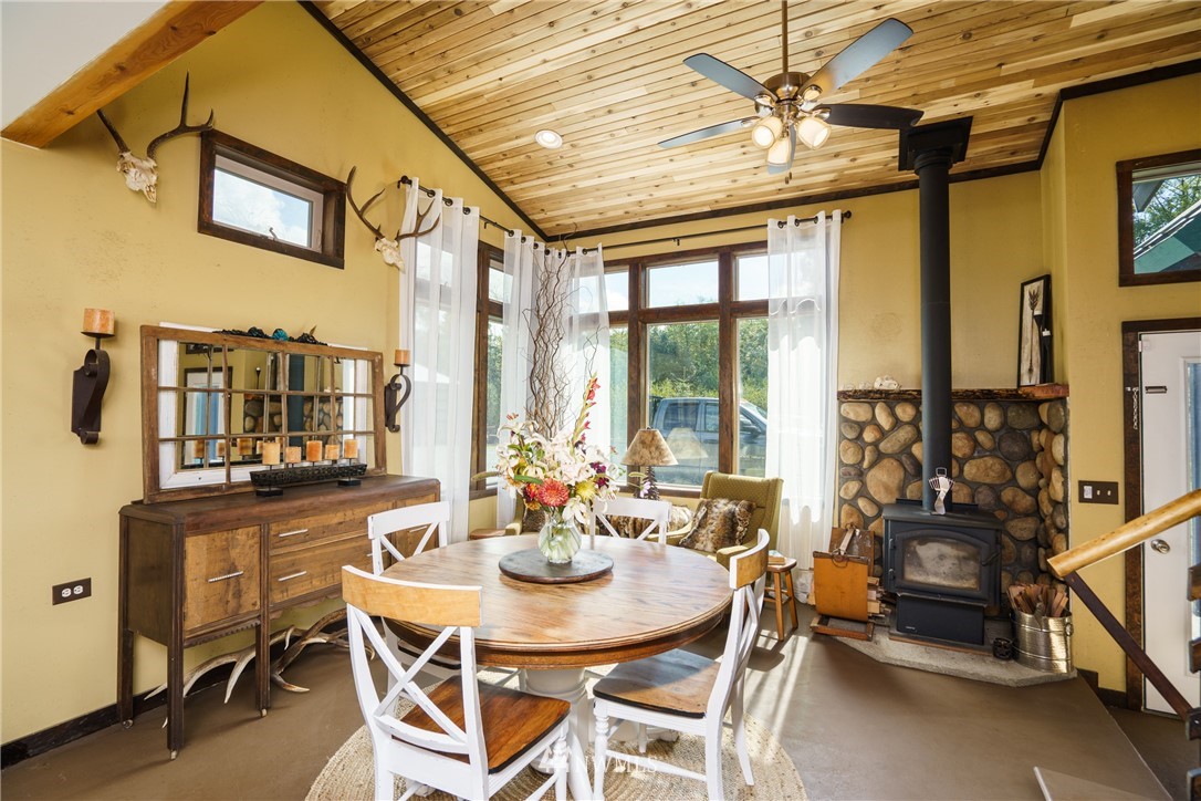 7505 Pipeline Road Sedro-Woolley, WA 98284 - Photo 11 of 40 Gallery Image 11