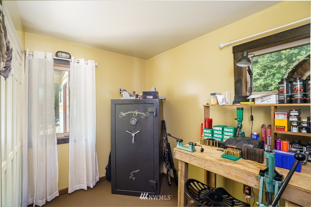 7505 Pipeline Road Sedro-Woolley, WA 98284 - Photo 26 of 40 Gallery Image 26