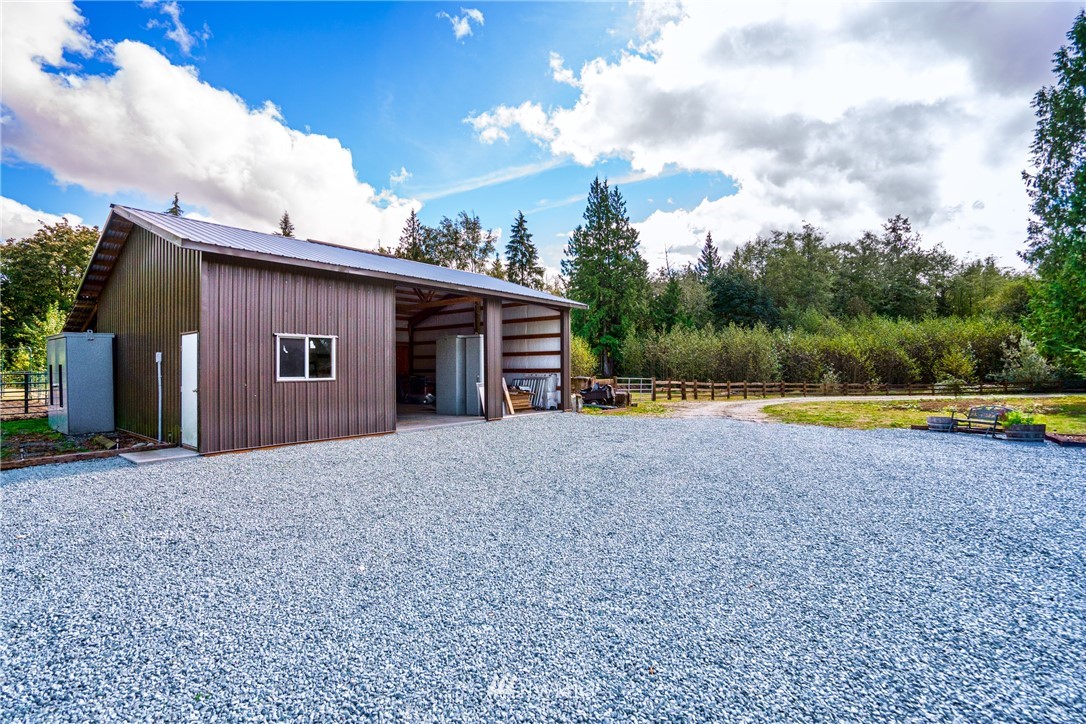 7505 Pipeline Road Sedro-Woolley, WA 98284 - Photo 6 of 40 Gallery Image 6