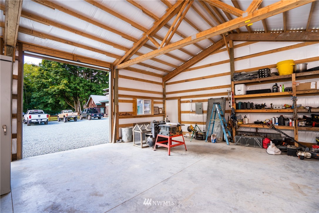 7505 Pipeline Road Sedro-Woolley, WA 98284 - Photo 7 of 40 Gallery Image 7