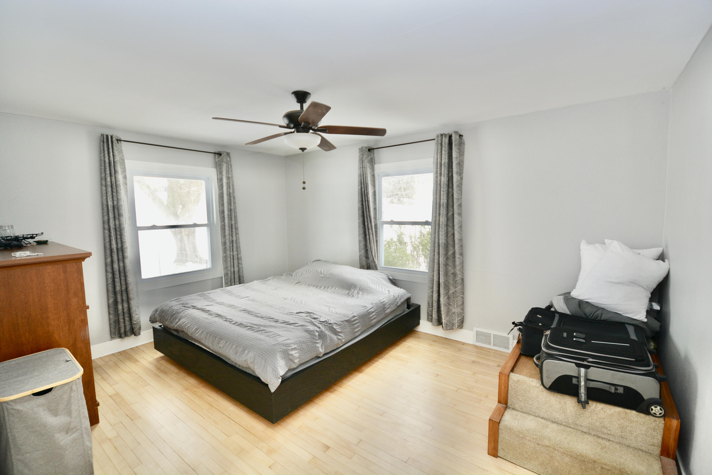 12001 West Donges Bay Road Mequon, WI 53097 - Photo 15 of 33 287F733A-3823-4935-809D-9AAF277833FD_1_2