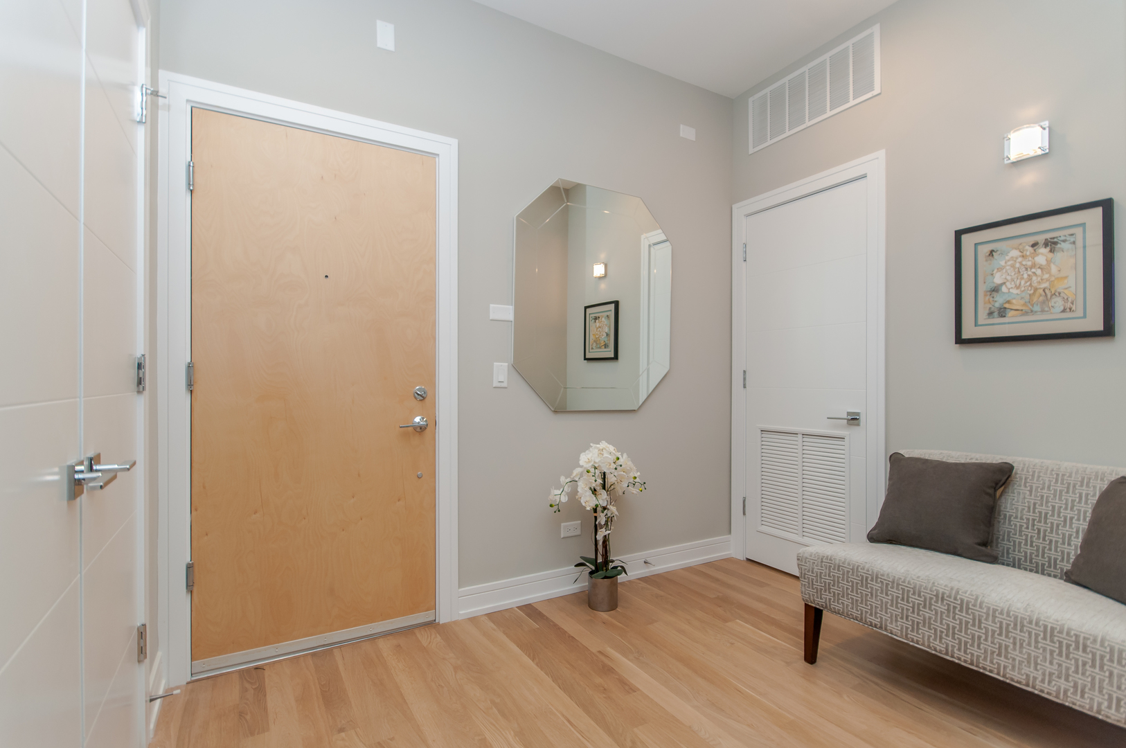 650 North Morgan Street, Unit 202 Chicago, IL 60642 - Photo 2 of 29