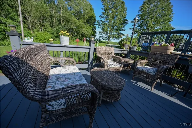 $399,900 | 9260 Latus Road, Paris, NY 13318