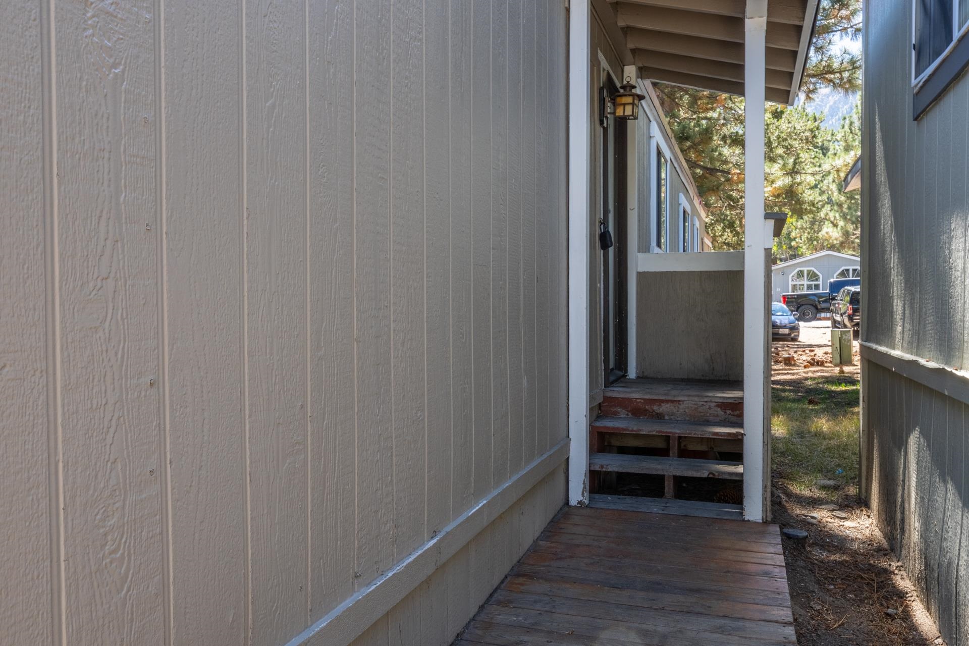 100 Ski Trails Road, Unit 51 Mammoth Lakes, CA 93546 - Photo 27 of 28 a view of outdoor space and deck