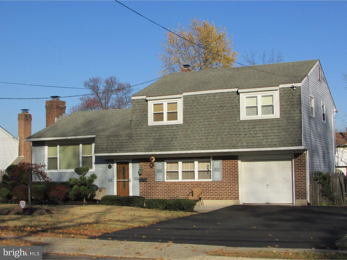 772 Woodlane Road Edgewater Park, NJ 08010 - Photo 1 of 24 Gallery Image 1