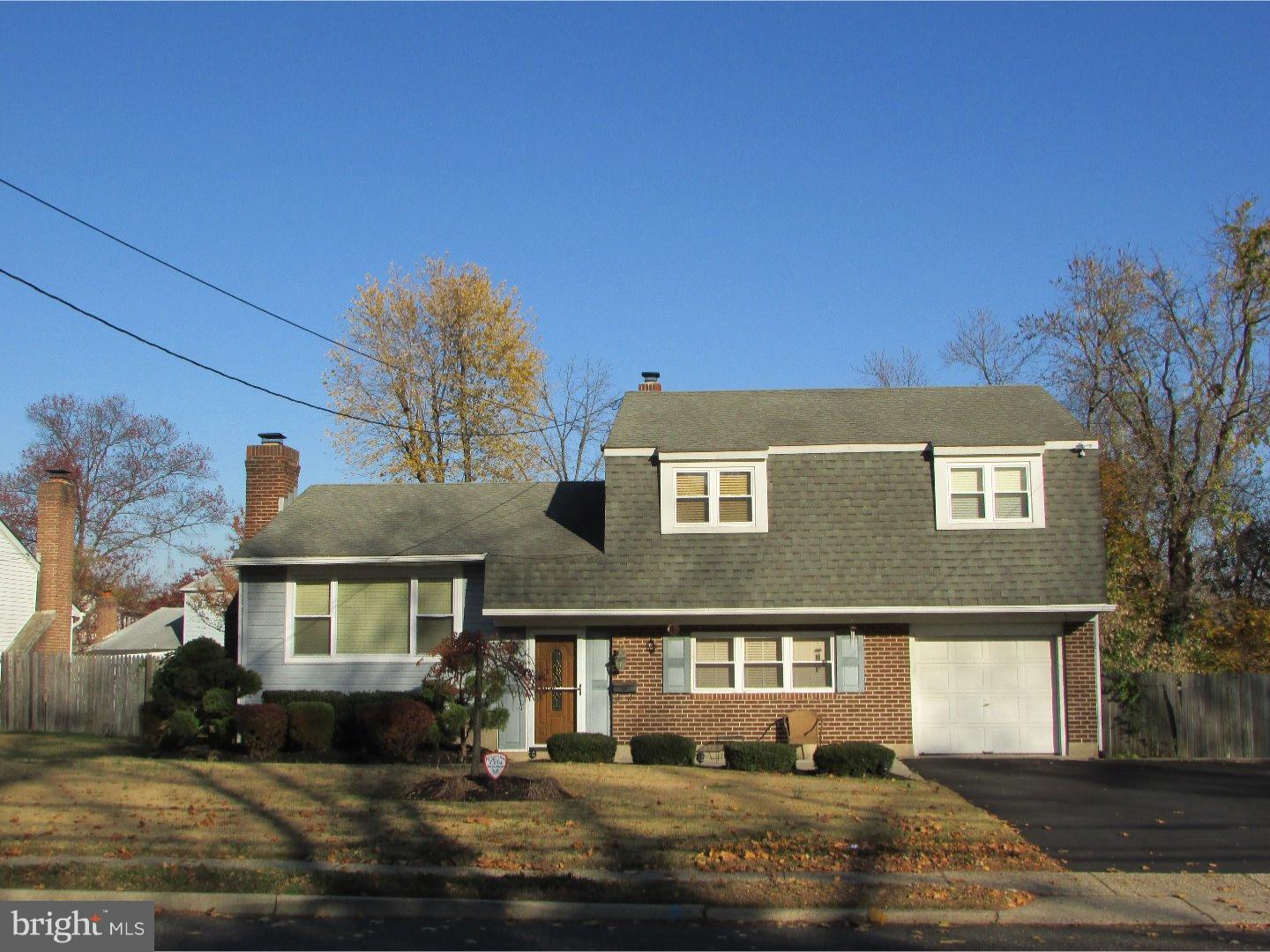 772 Woodlane Road Edgewater Park, NJ 08010 - Photo 2 of 24 Gallery Image 2