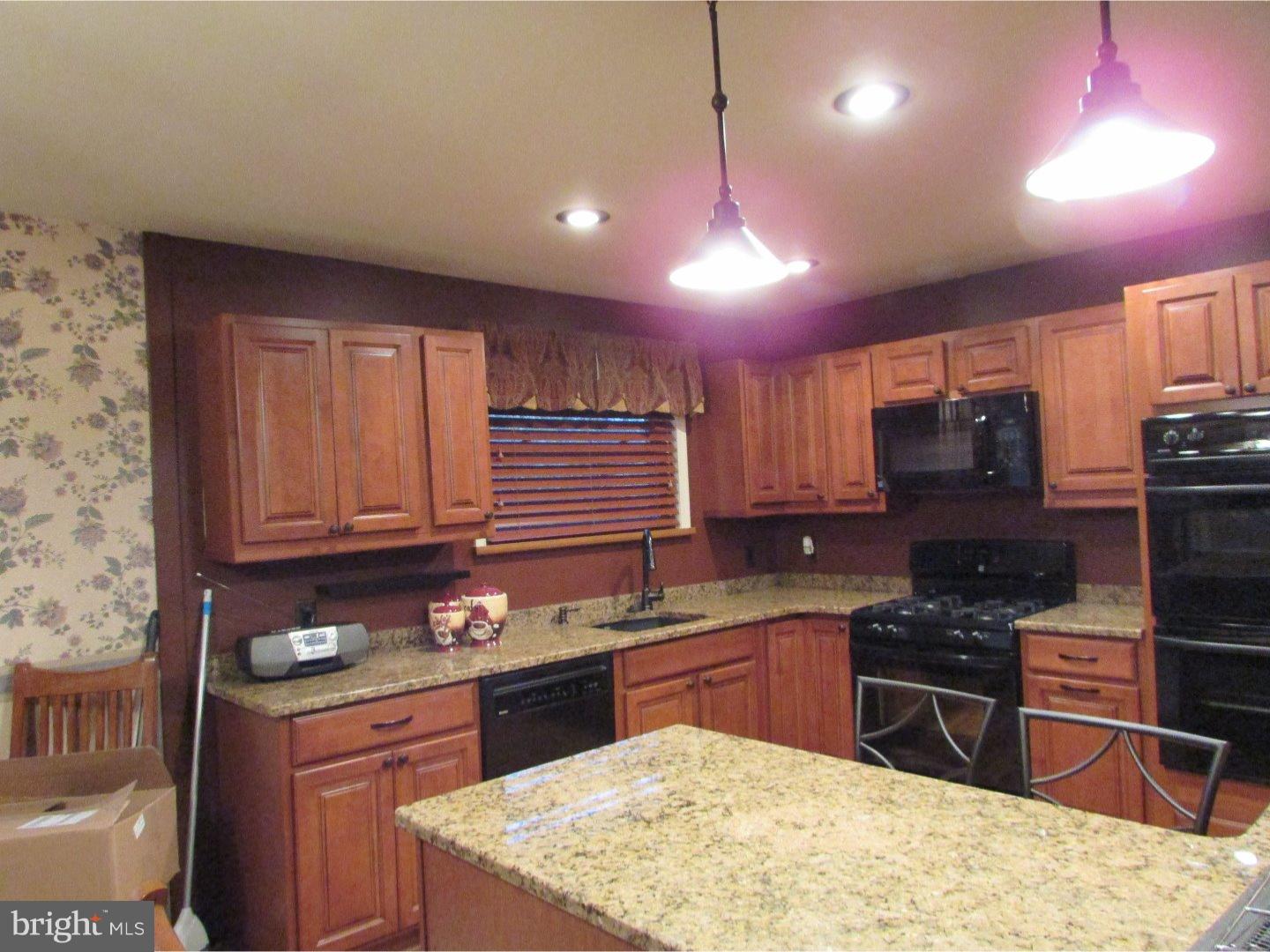 772 Woodlane Road Edgewater Park, NJ 08010 - Photo 11 of 24 Kitchen