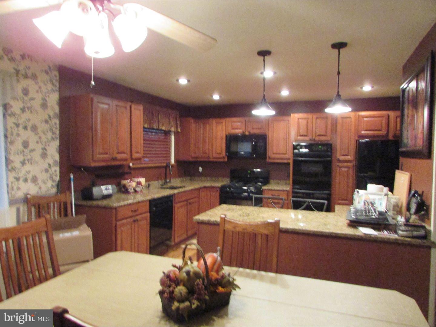 772 Woodlane Road Edgewater Park, NJ 08010 - Photo 12 of 24 Kitchen