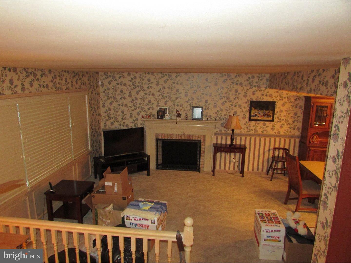 772 Woodlane Road Edgewater Park, NJ 08010 - Photo 18 of 24 Living Room