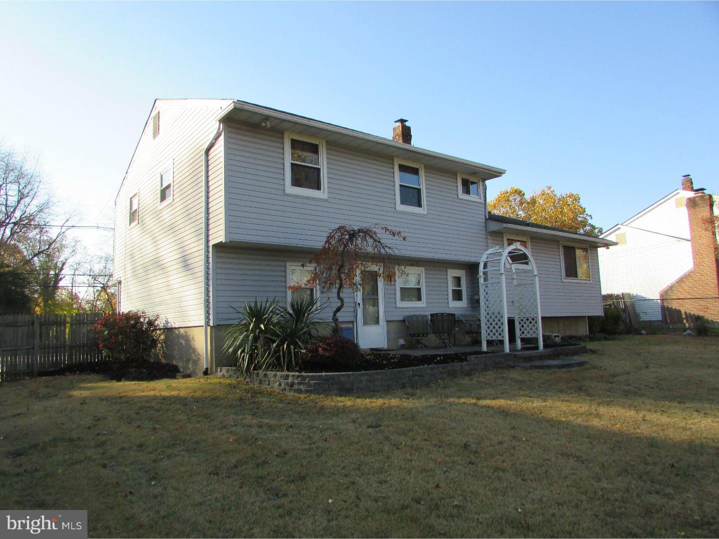 772 Woodlane Road Edgewater Park, NJ 08010 - Photo 7 of 24 Gallery Image 7