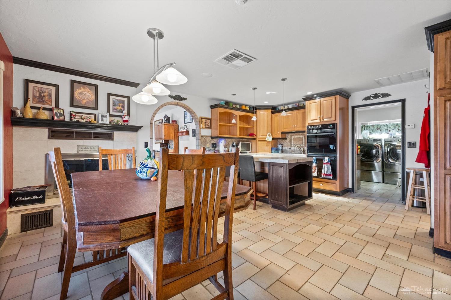 20864 Old Town Road Tehachapi, CA 93561 - Photo 22 of 49 Gallery Image 22