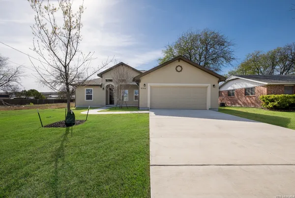 $424,900 | 8366 Ventura Boulevard, Selma, TX 78154