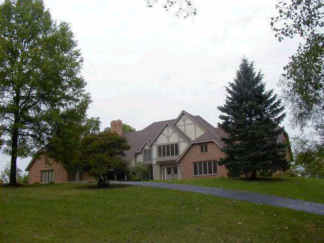 2000 Carriage Road Powell, OH 43065 - Photo 1 of 1 Gallery Image 1