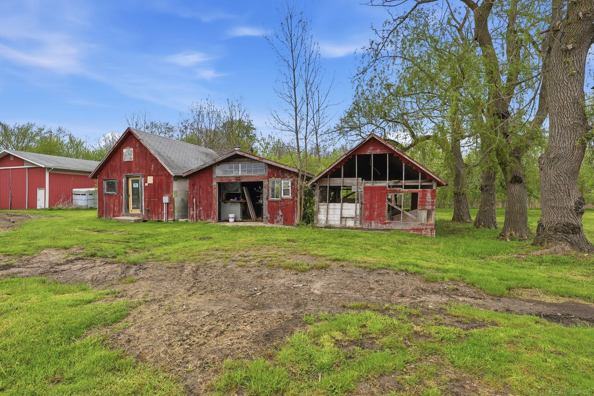 8839 Petz Road Imlay City, MI 48444 - Photo 38 of 51