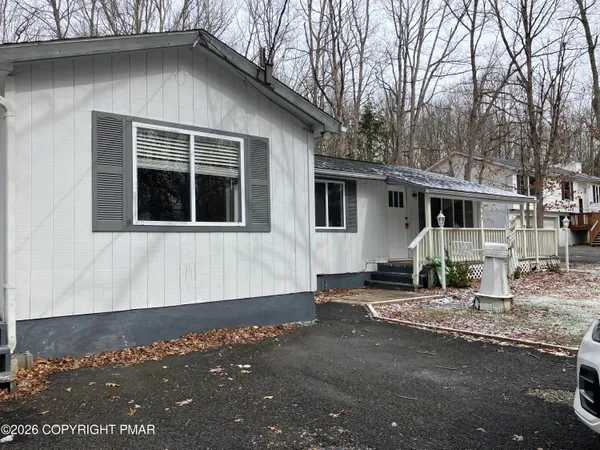 $1,895 | 109 Sassafras Road, Albrightsville, PA 18210