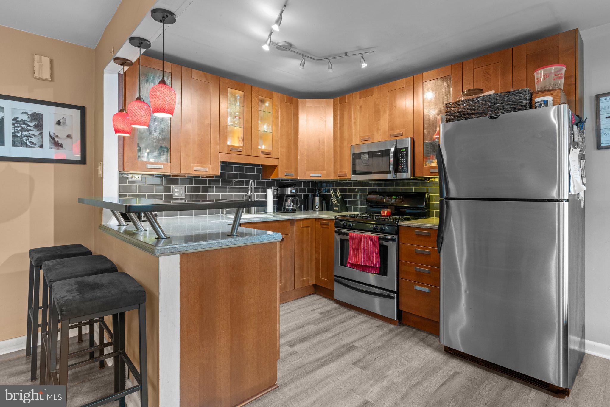 3639 Salina Road Philadelphia, PA 19154 - Photo 10 of 32 Gallery Image 10