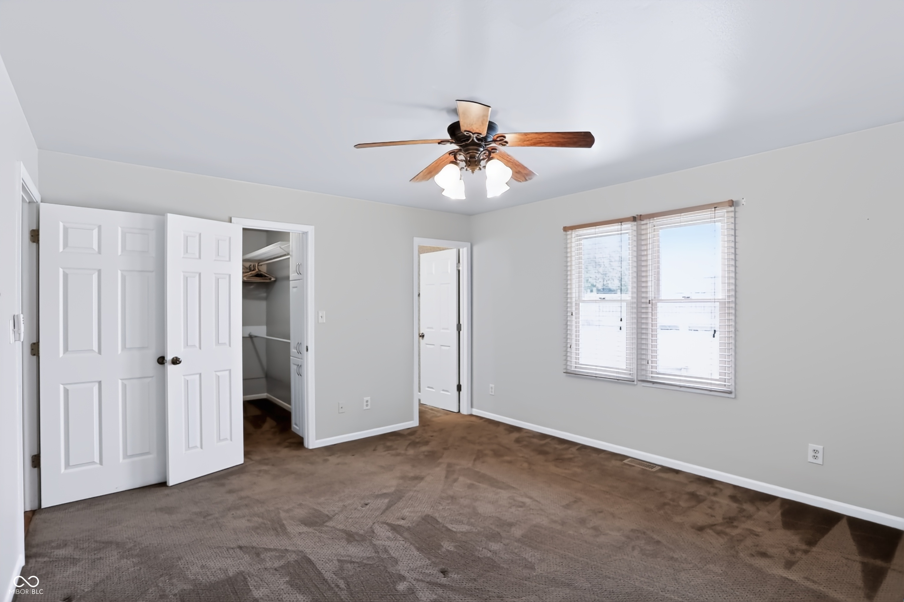 1186 Madrid Road Greenwood, IN 46143 - Photo 32 of 53
