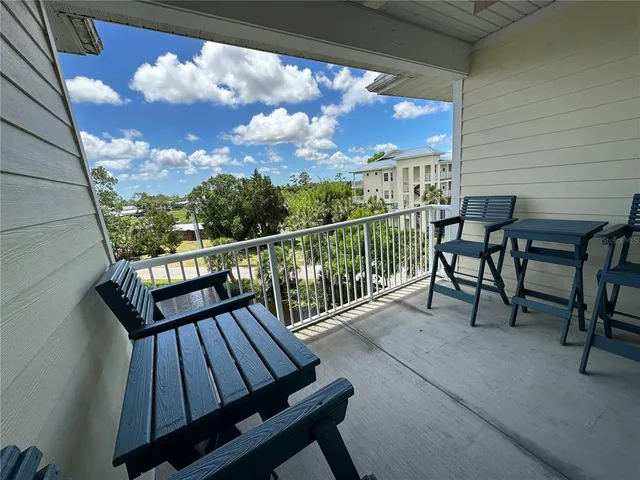 $309,900 | 54 Southeast Se 910 Avenue, Unit 210, Old Town, FL 32680