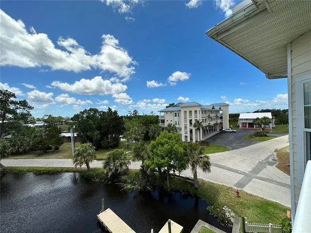 $309,900 | 54 Southeast Se 910 Avenue, Unit 210, Old Town, FL 32680