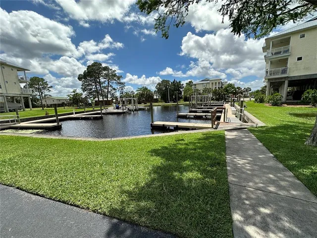 $309,900 | 54 Southeast Se 910 Avenue, Unit 210, Old Town, FL 32680