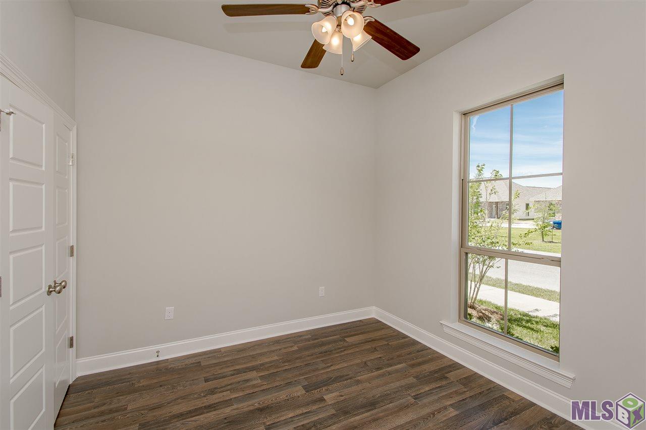 1413 Partierre Lane Baton Rouge, LA 70820 - Photo 11 of 21 Gallery Image 11