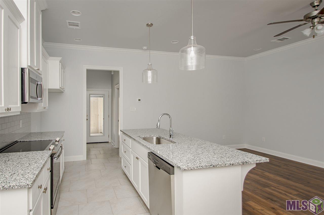 1413 Partierre Lane Baton Rouge, LA 70820 - Photo 3 of 21 Gallery Image 3