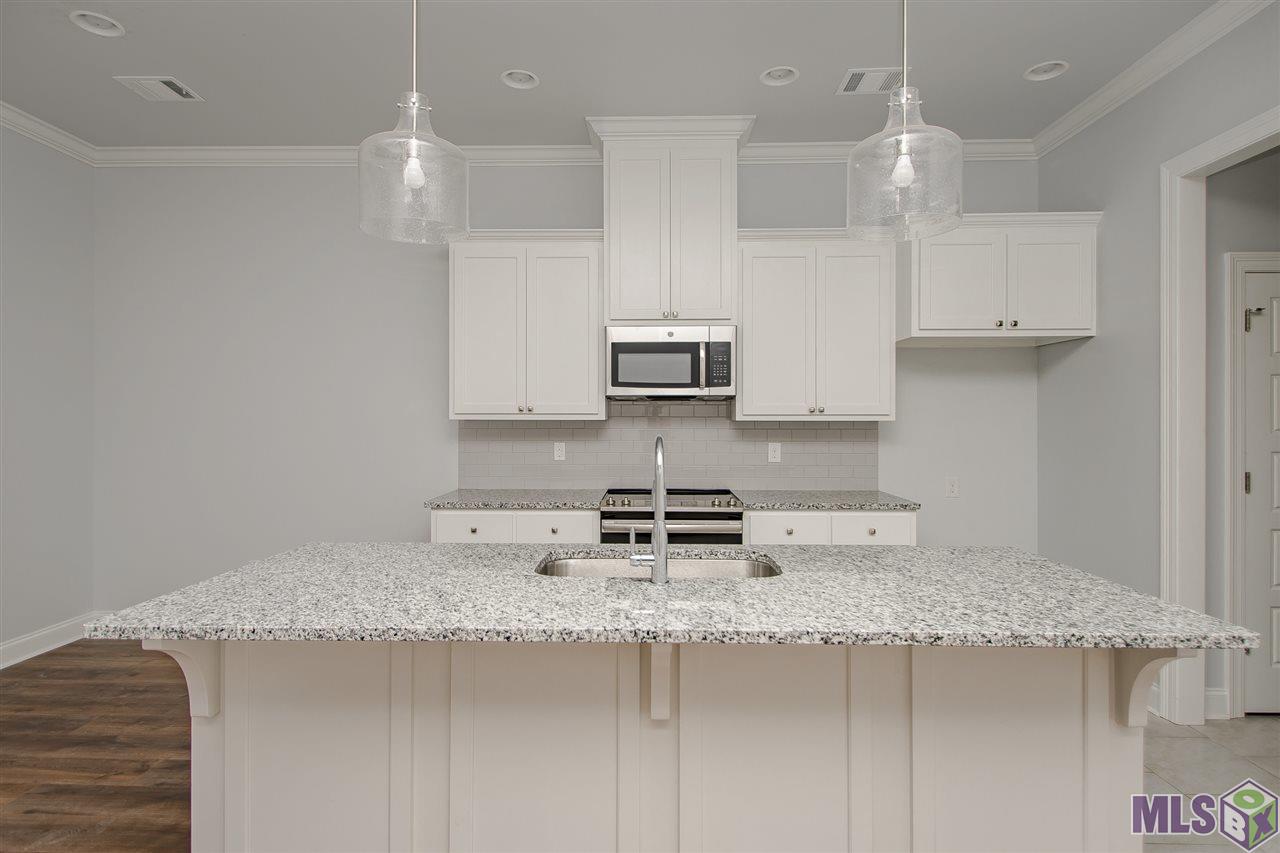 1413 Partierre Lane Baton Rouge, LA 70820 - Photo 5 of 21 Gallery Image 5