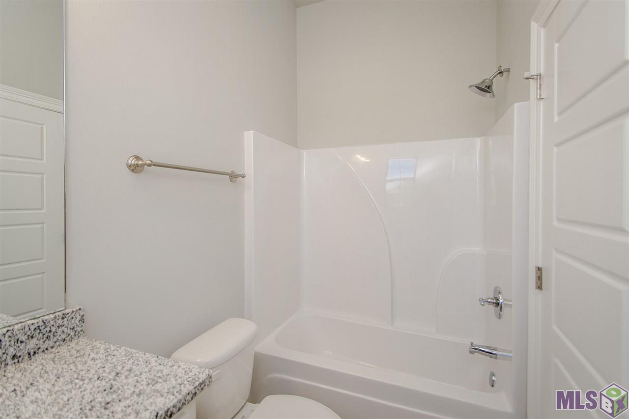1413 Partierre Lane Baton Rouge, LA 70820 - Photo 10 of 21 Gallery Image 10