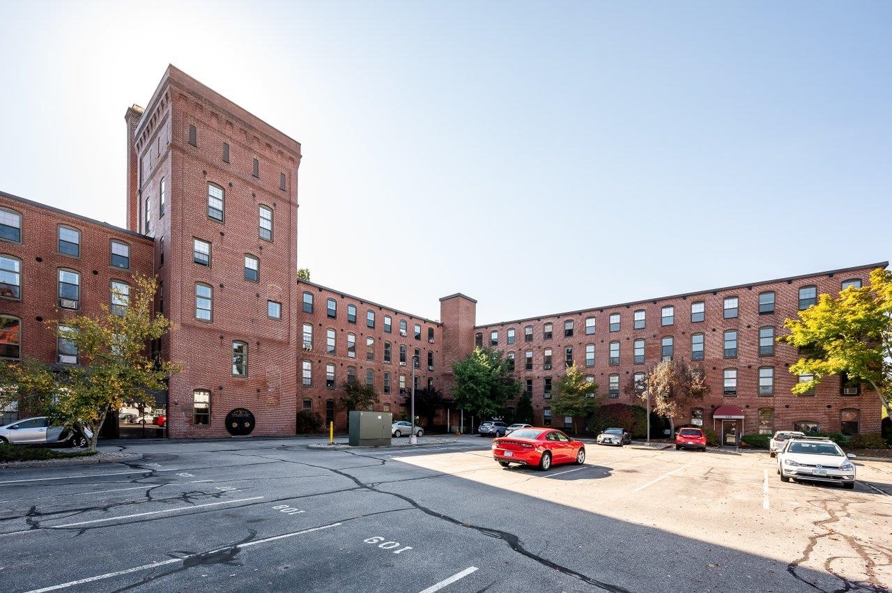 156 Front Street Exeter, NH 03833 - Photo 2 of 28