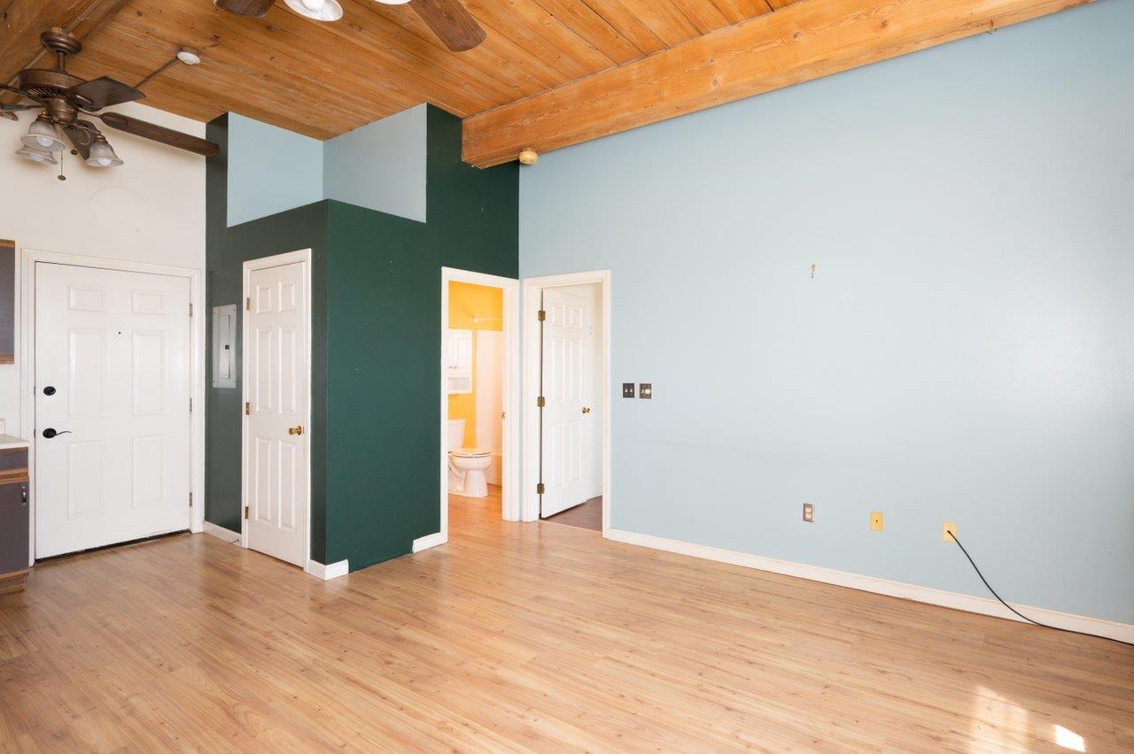 156 Front Street Exeter, NH 03833 - Photo 9 of 28