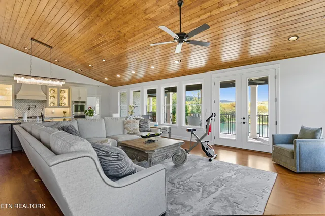 $1,499,900 | 3239 Highway 61, Andersonville, TN 37705