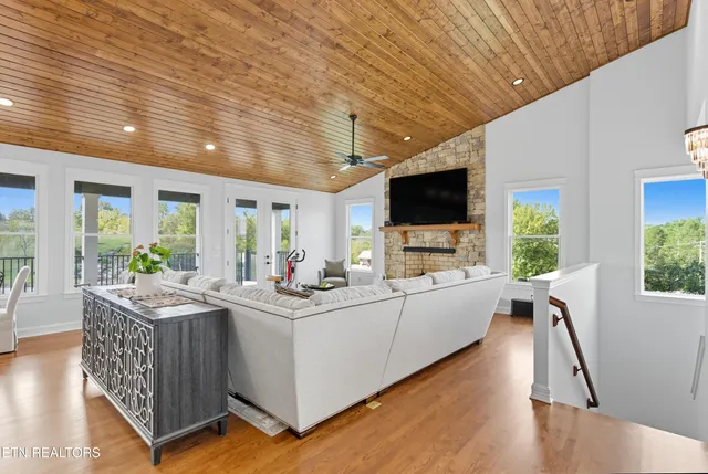 $1,499,900 | 3239 Highway 61, Andersonville, TN 37705