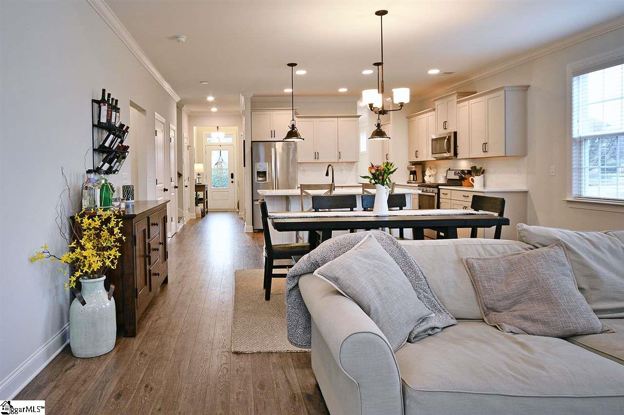 17 Bell Road Greenville, SC 29607 - Photo 17 of 36 Gallery Image 17