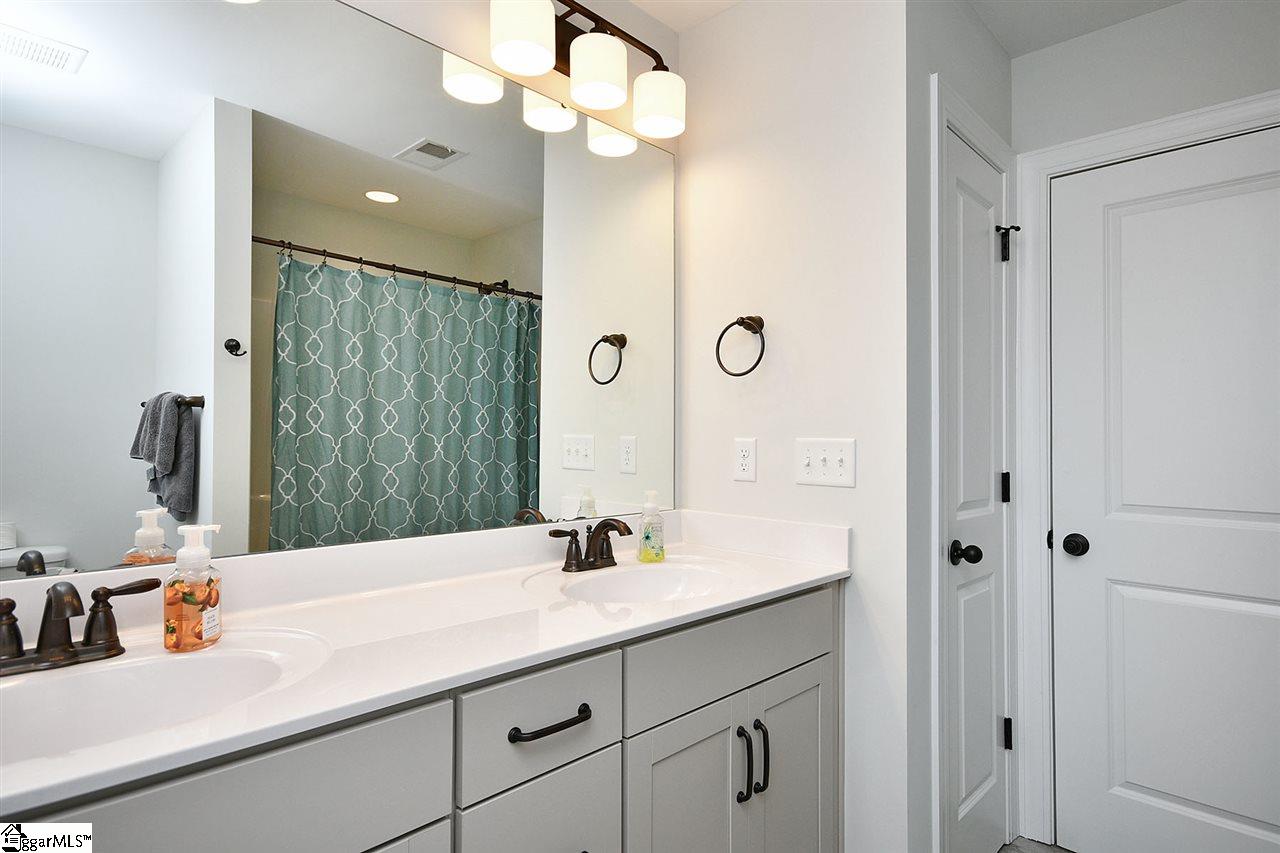 17 Bell Road Greenville, SC 29607 - Photo 30 of 36 Gallery Image 30
