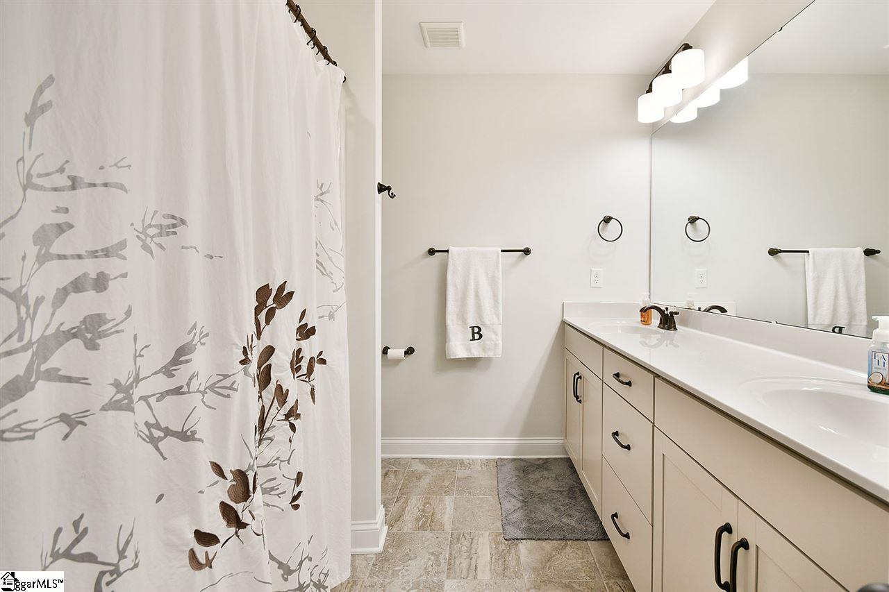 17 Bell Road Greenville, SC 29607 - Photo 34 of 36 Gallery Image 34